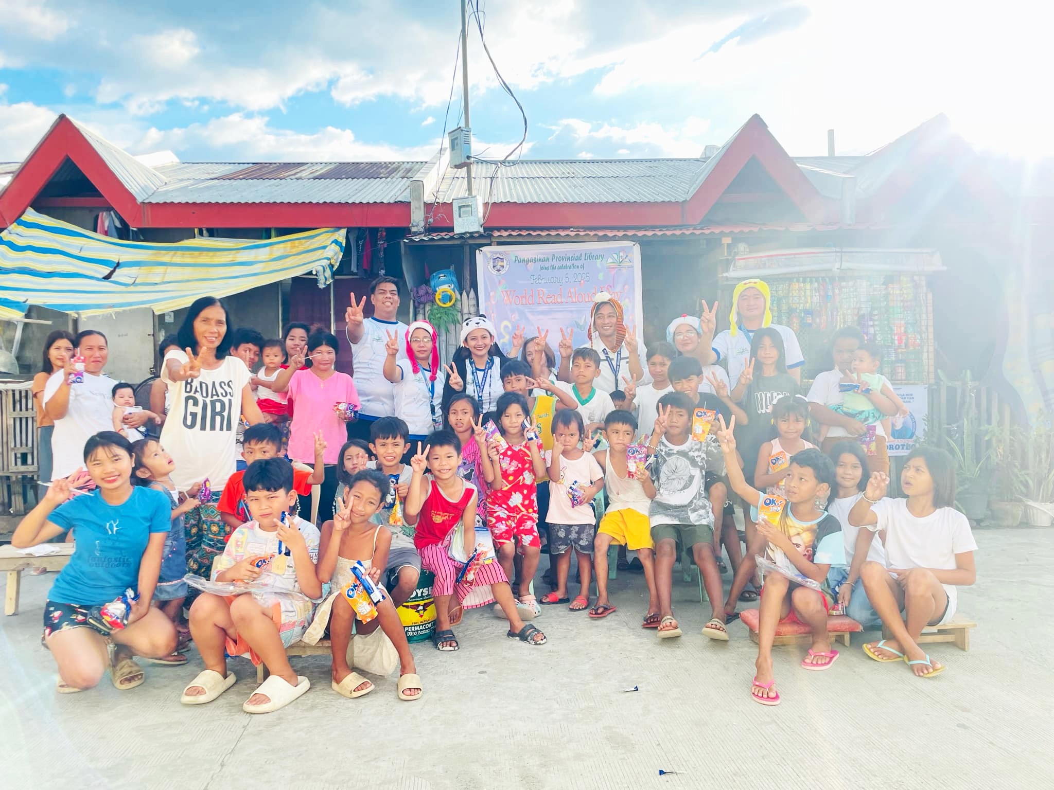 The Pangasinan Provincial Library celebrated World Read Aloud Day last February 5, 2025 , Wednesday, at Sitio Aplaya Pangapisan Norte, Lingayen Pangasinan.
